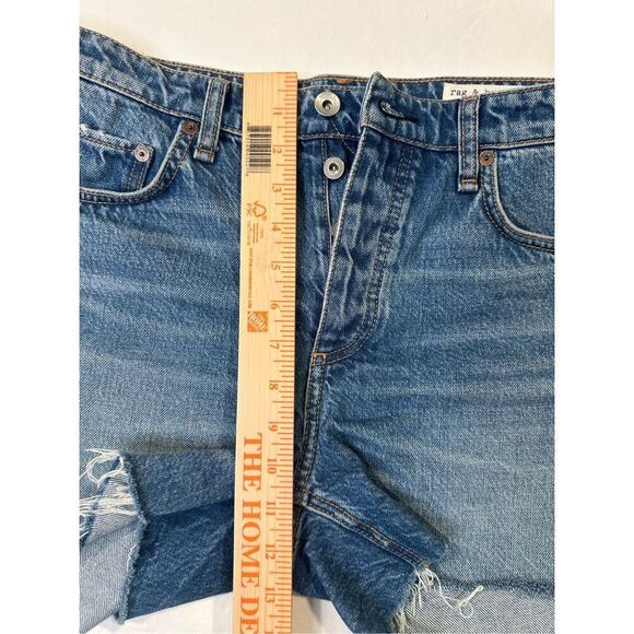 Rag & Bone Women’s Dre Low-Rise Denim cutoff shorts, size 30 - Picture 7 of 8